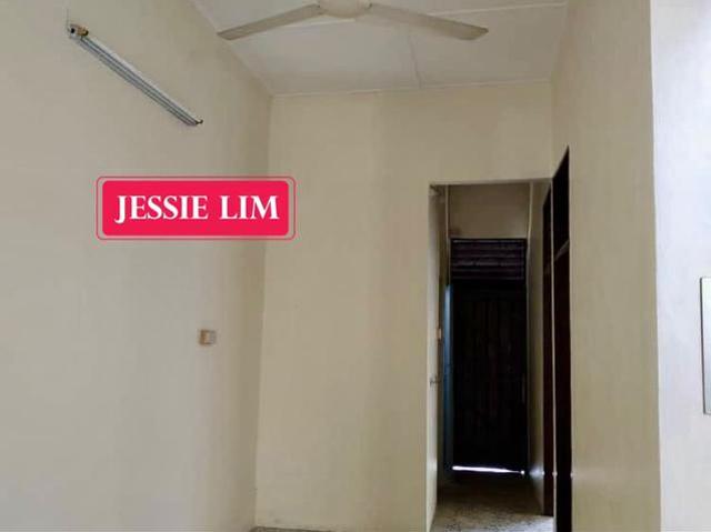 Terraced House for sale in Timur Laut, George Town