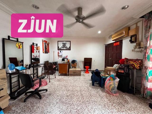Terraced House for sale in Georgetown, Penang