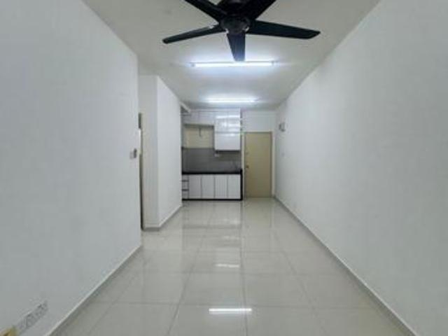 Apartment for sale in Barat Daya, George Town