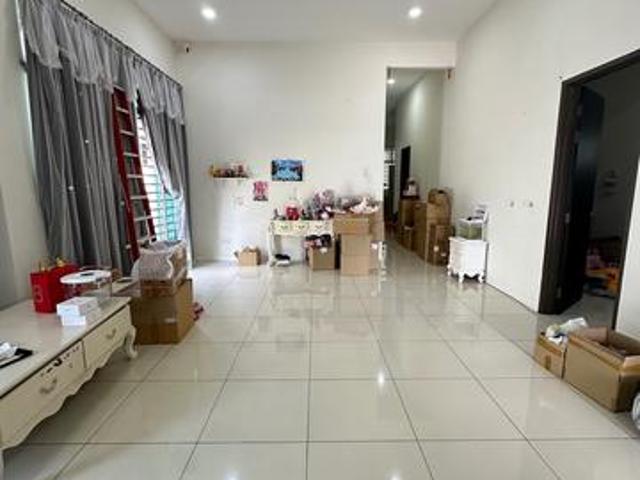 Bungalow for sale in Wellesley, Penang