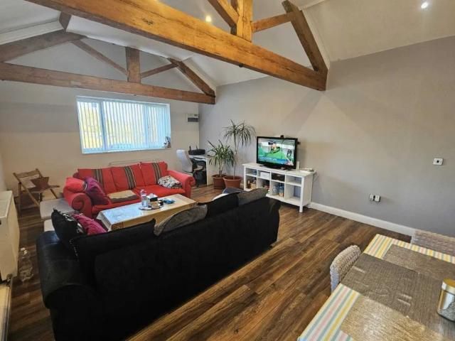 Apartment for rent in Armley, West Yorkshire