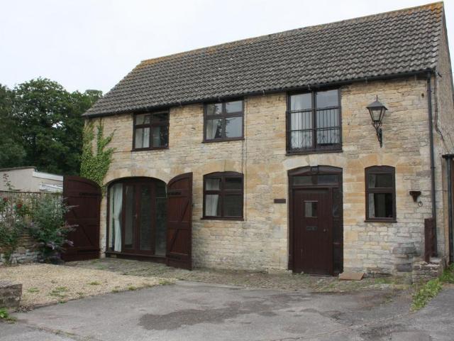 House for rent in Kingswood, School House