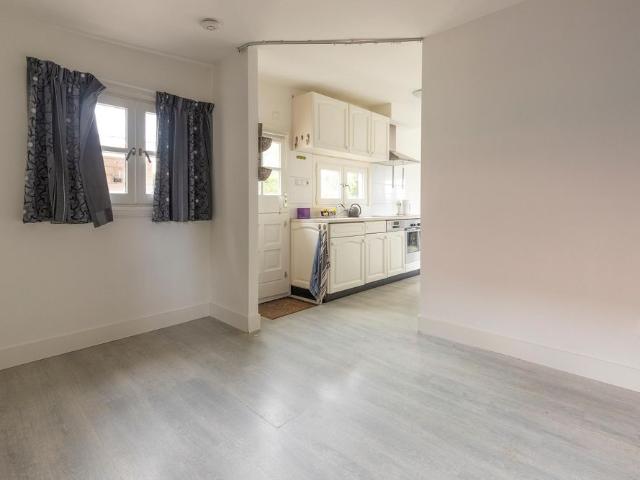 Woning te huur in Woubrugge, Kaag en Braassem