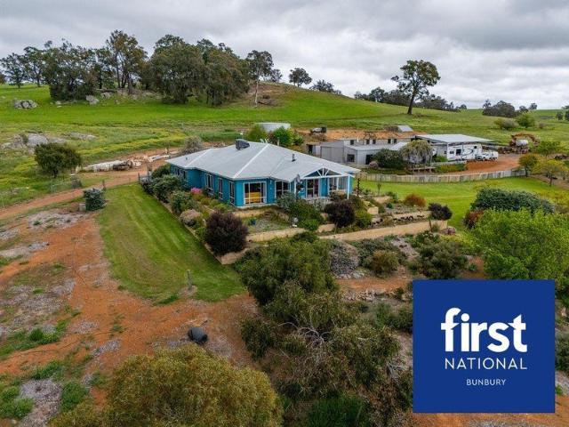 Cottage for sale in Boyup Brook, Shire Of Boyup Brook