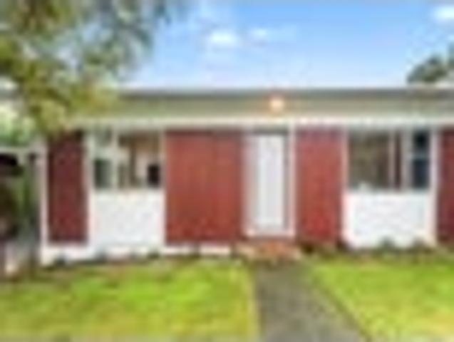 House for sale in Wairau Valley