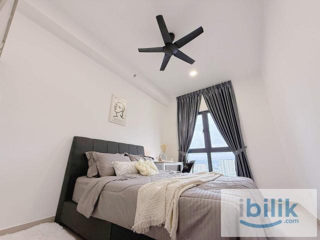 Room for rent in PJU 6, Petaling Jaya