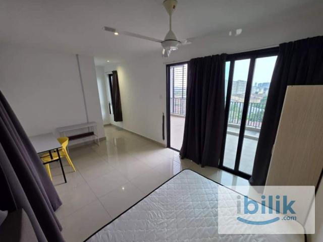 Room for rent in Petaling, Alam Impian