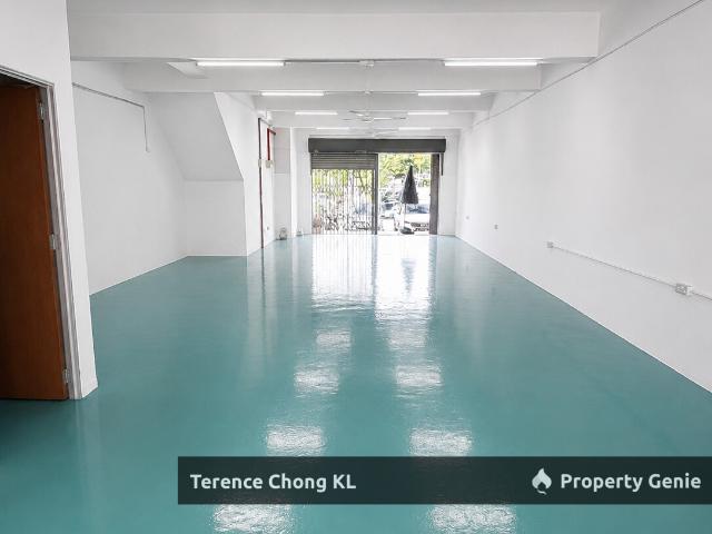 Shop for rent in Petaling, Subang Jaya