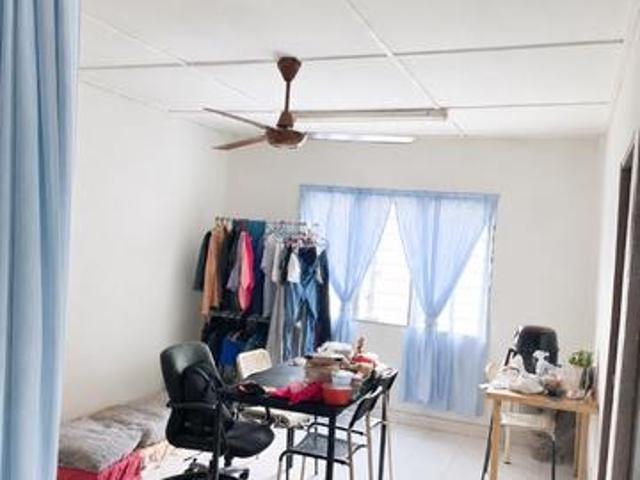 Flat for sale in Petaling, Damansara Damai
