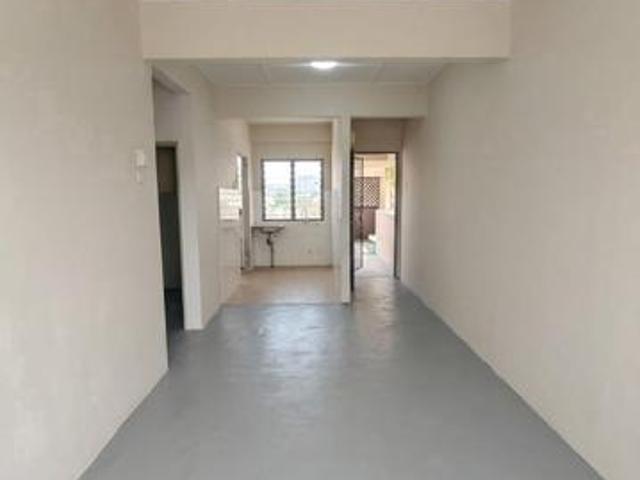 Flat for sale in Petaling, Damansara Damai