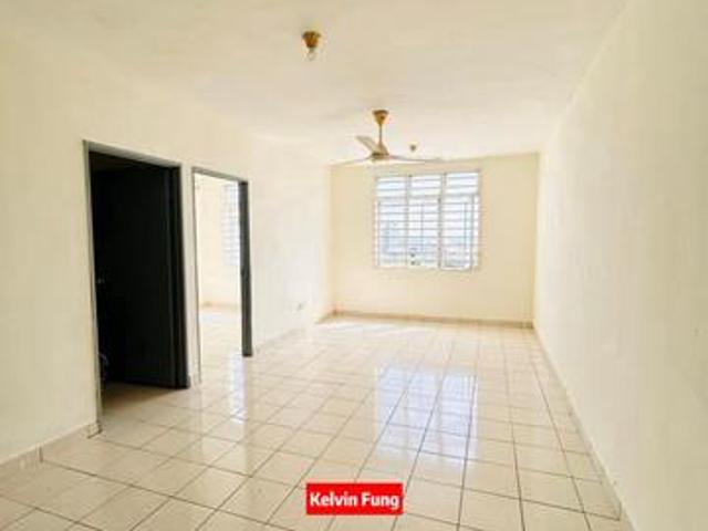 Apartment for sale in Putatan, Bahagian Pantai Barat