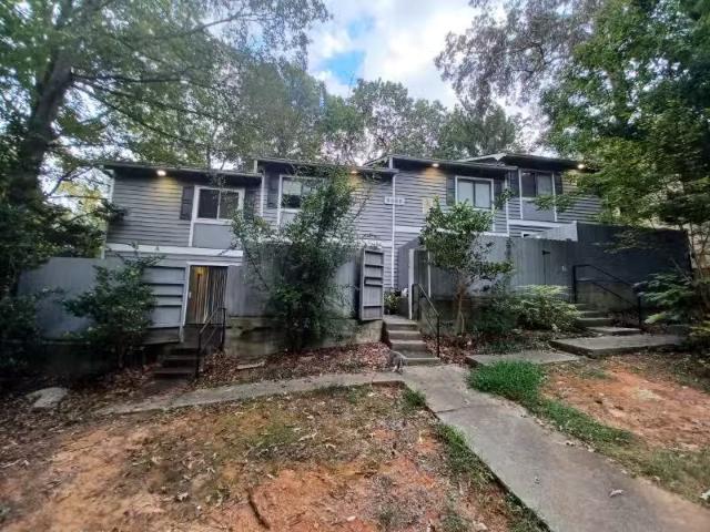 Condo for rent in Norcross
