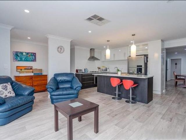 House for rent in Camillo, Western Australia