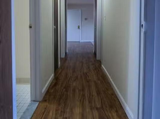 Condo for rent in Westland