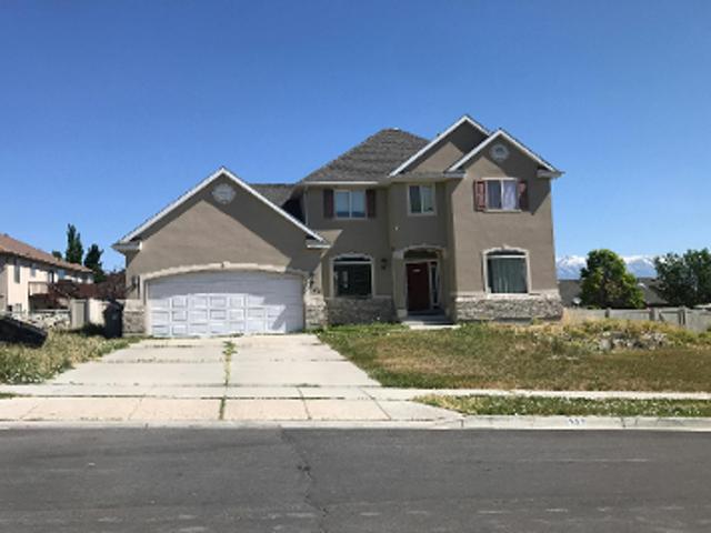 House for sale in Saratoga Springs, Utah