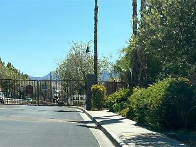 House for sale in Henderson