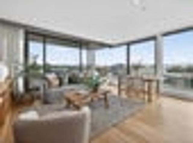 Apartment for sale in Heathcote, Canterbury