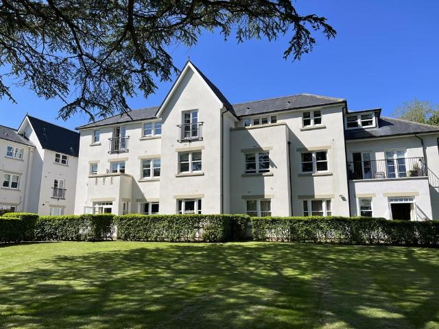 House for rent in Red Hill, Surrey