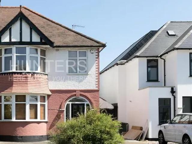 House for rent in Cricklewood, Greater London
