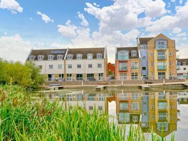 House for sale in Lyons, Greater London
