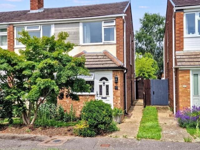 House for rent in Farnborough, Hampshire