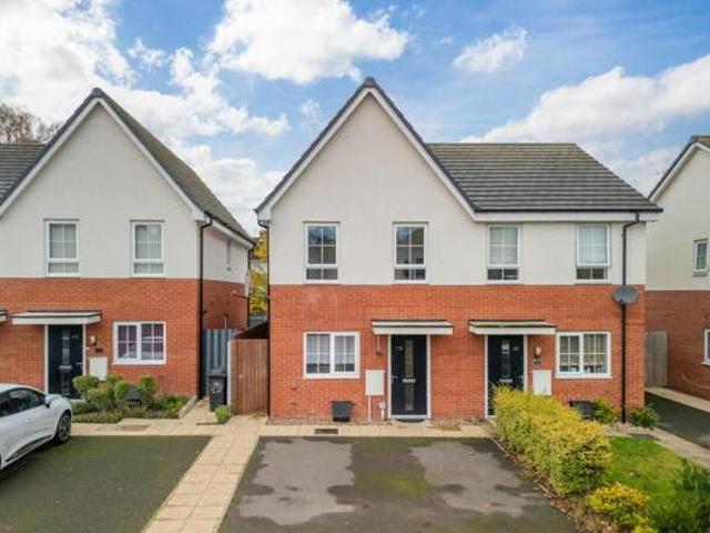 House for sale in Woodsetton, Coseley