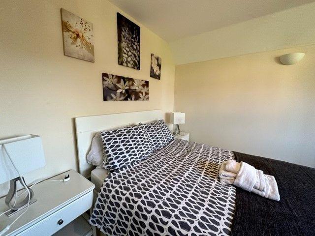 Apartment for rent in Brondesbury, Greater London