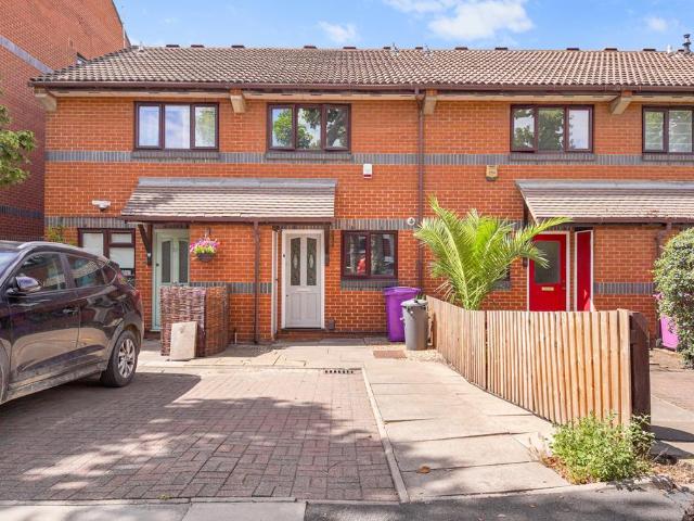 House for rent in Old Ford, Bow