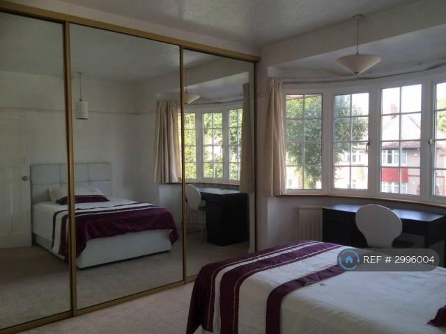 House for rent in Kidbrooke, Greater London