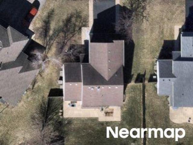 House for sale in Mchenry, Illinois