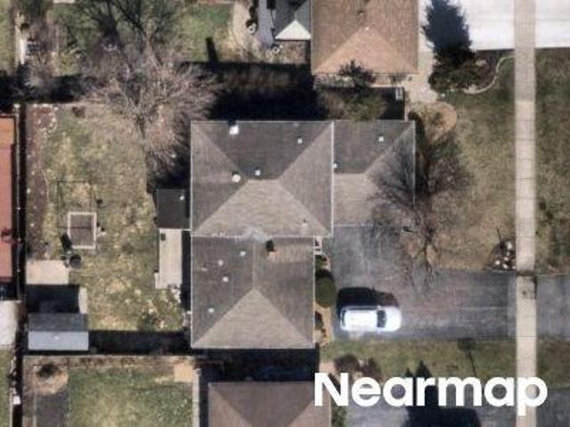 House for sale in Lansing, Illinois