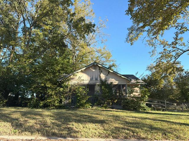 House for sale in Pleasant Hill, Cass County