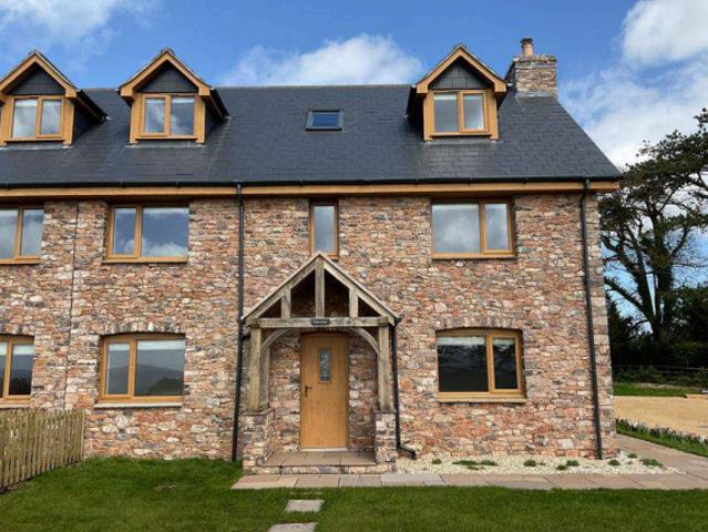 House for rent in North Somerset