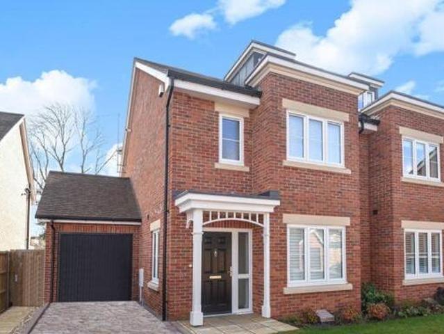 House for rent in Westborough, Surrey
