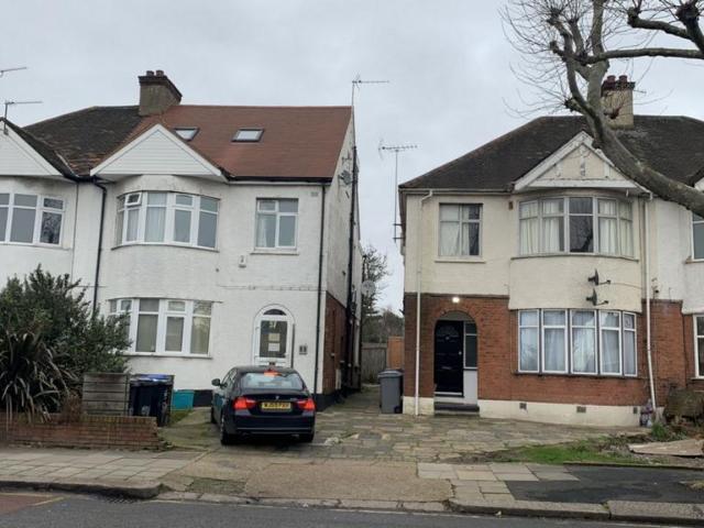 Apartment for rent in Harlesden, Greater London