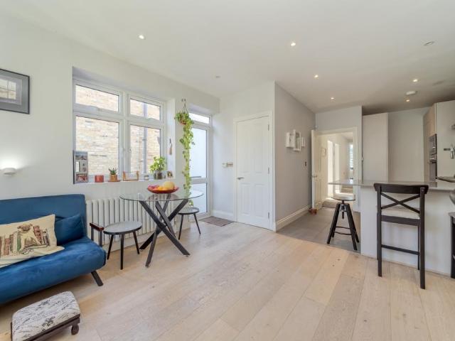 Apartment for rent in London Borough of Brent, Greater London