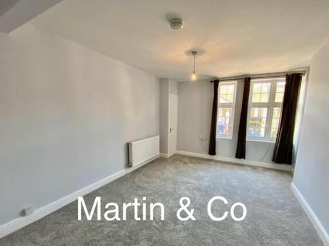 House for rent in Surrey