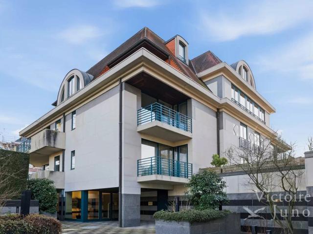 Appartement location à Woluwe-Saint-Pierre - Sint-Pieters-Woluwe, Brussel-Hoofdstad - Bruxelles-Capitale