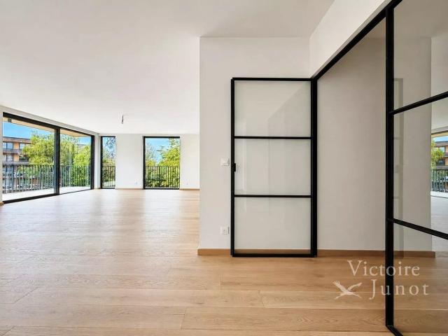 Appartement location à Woluwe-Saint-Pierre - Sint-Pieters-Woluwe, Brussel-Hoofdstad - Bruxelles-Capitale