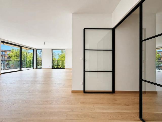 Appartement location à Woluwe-Saint-Pierre - Sint-Pieters-Woluwe, Brussel-Hoofdstad - Bruxelles-Capitale