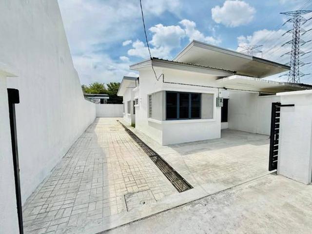 Residential House for rent in Majlis Perbandaran Selayang, Gombak
