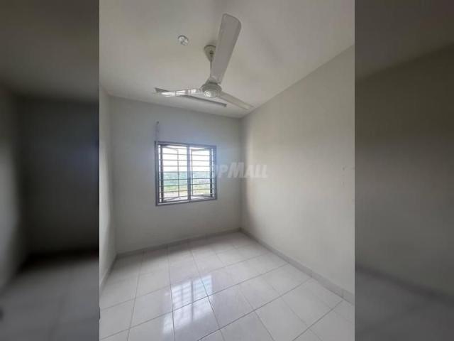 Apartment for rent in Tanjong Sepat, Selangor