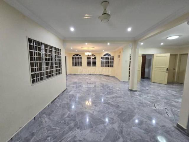 House for rent in Sendayan Village, Negeri Sembilan