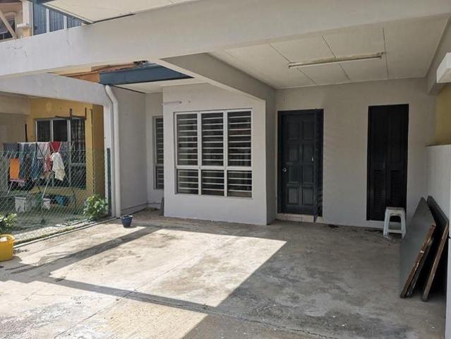 Terraced House for rent in Petaling, Alam Impian