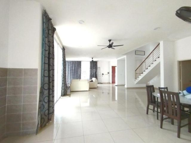 Room for rent in Tanjong Sepat, Selangor
