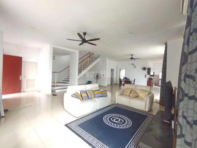 Apartment for rent in Tanjong Sepat, Selangor