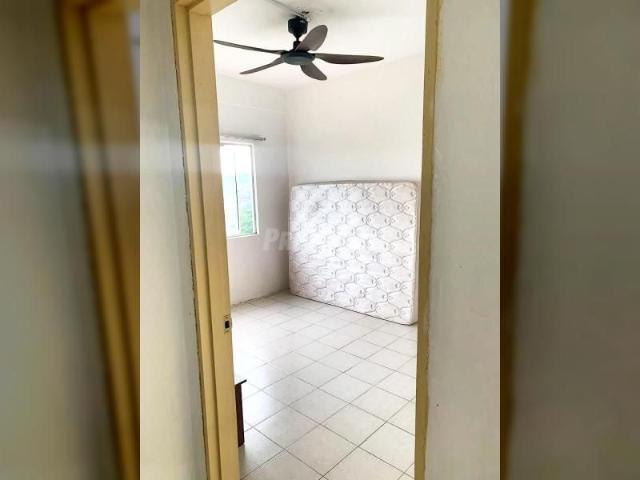 Apartment for rent in Kajang, Langat