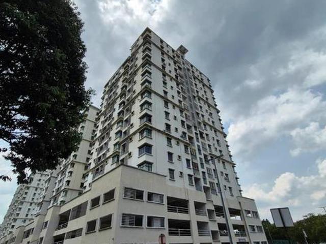 Condominium for sale in Petaling, Alam Impian
