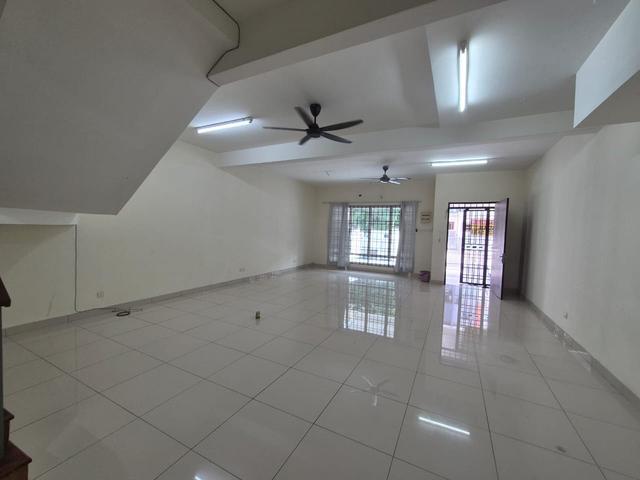 Terraced House for sale in Petaling, Subang Jaya