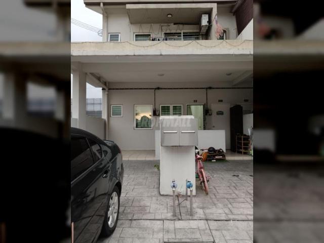 House for rent in Kajang, Langat